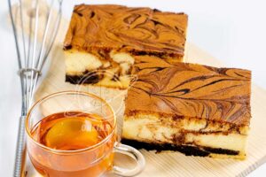 Honey-Marble-Cake.jpg Honey-Marble-Cake.jpg